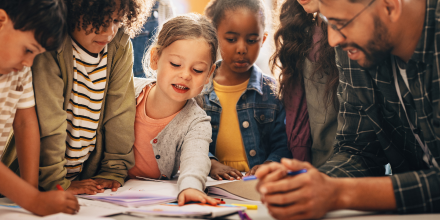children working on project