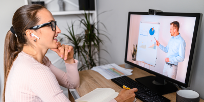 woman working on computer